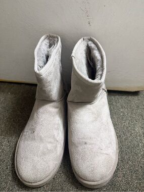 Primark Light Gray Plush Short Ankle Boots